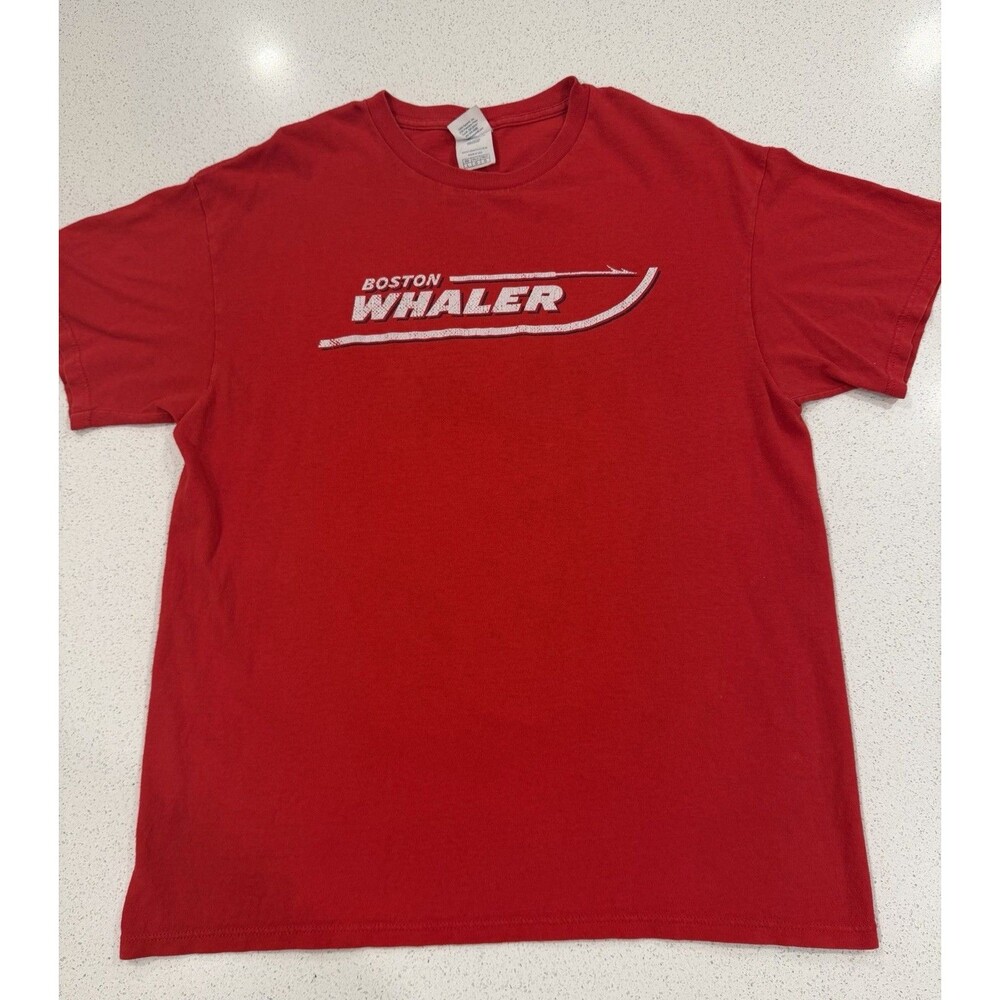 Vintage 90s Men’s Red Boston Whaler Graphic T Shirt Size Large Made In USA Rare